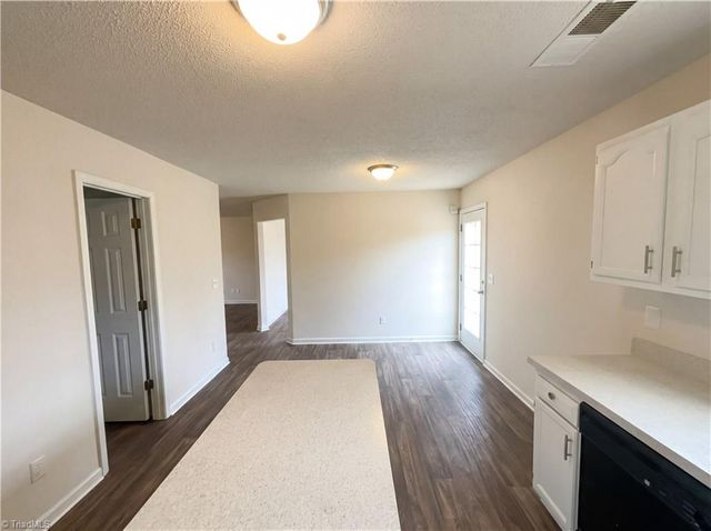 1942 Briar Run Drive, Greensboro, NC 27405