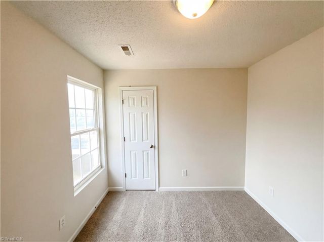 1942 Briar Run Drive, Greensboro, NC 27405