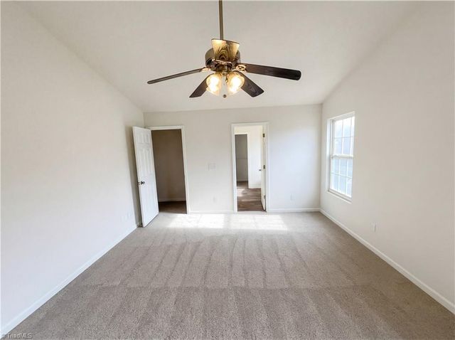 1942 Briar Run Drive, Greensboro, NC 27405