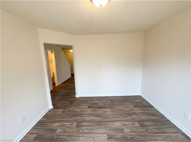 1942 Briar Run Drive, Greensboro, NC 27405