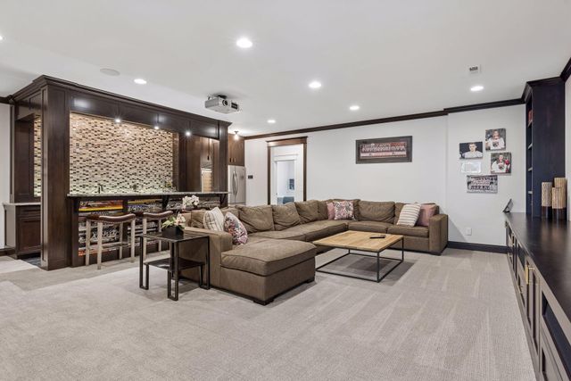 19540 Iteri Avenue, Lakeville, MN 55044