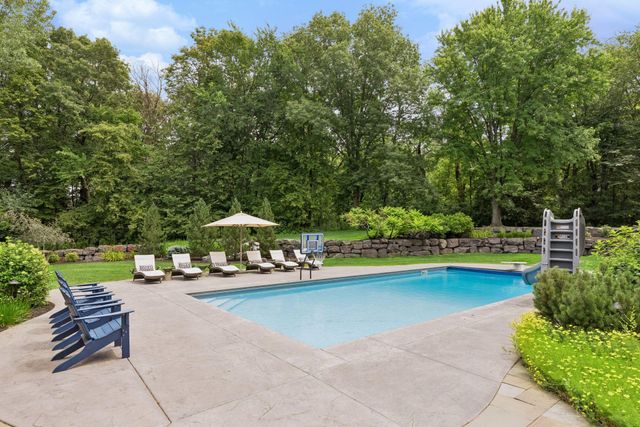 19540 Iteri Avenue, Lakeville, MN 55044