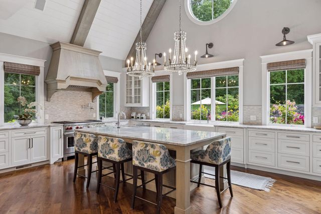 19540 Iteri Avenue, Lakeville, MN 55044