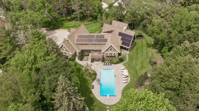 19540 Iteri Avenue, Lakeville, MN 55044