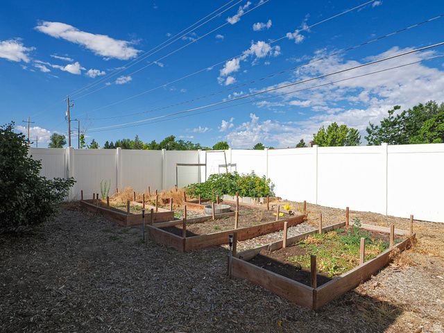 2684 W TONI LEE ST, West Jordan, UT 84088