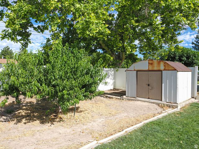 2684 W TONI LEE ST, West Jordan, UT 84088