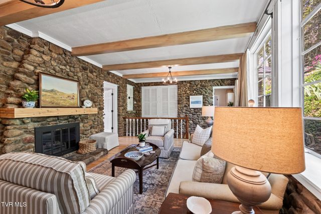 1910 Riverside Road, Bristol, TN 37620