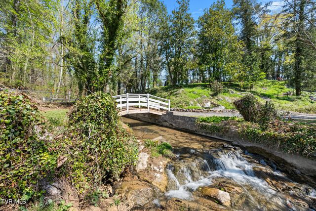 1910 Riverside Road, Bristol, TN 37620
