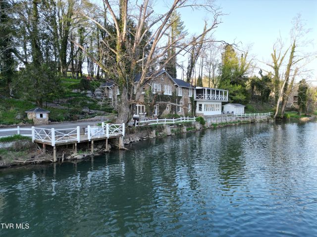 1910 Riverside Road, Bristol, TN 37620