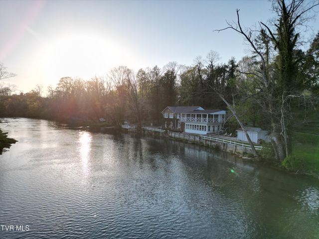 1910 Riverside Road, Bristol, TN 37620