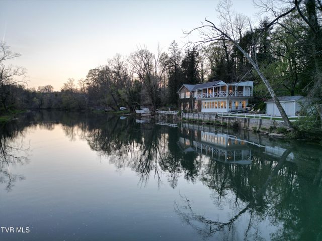 1910 Riverside Road, Bristol, TN 37620