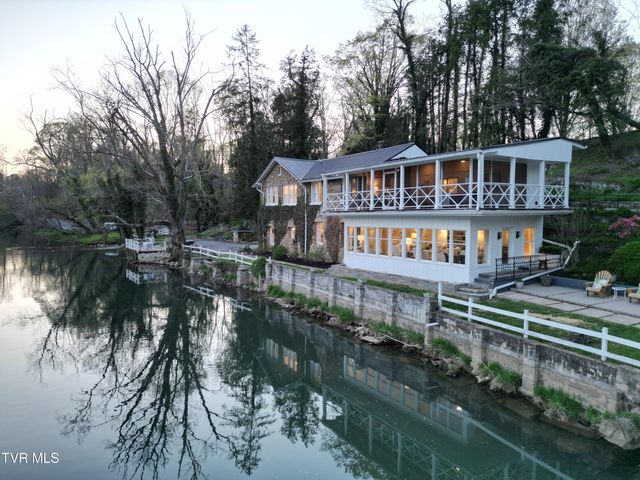 1910 Riverside Road, Bristol, TN 37620