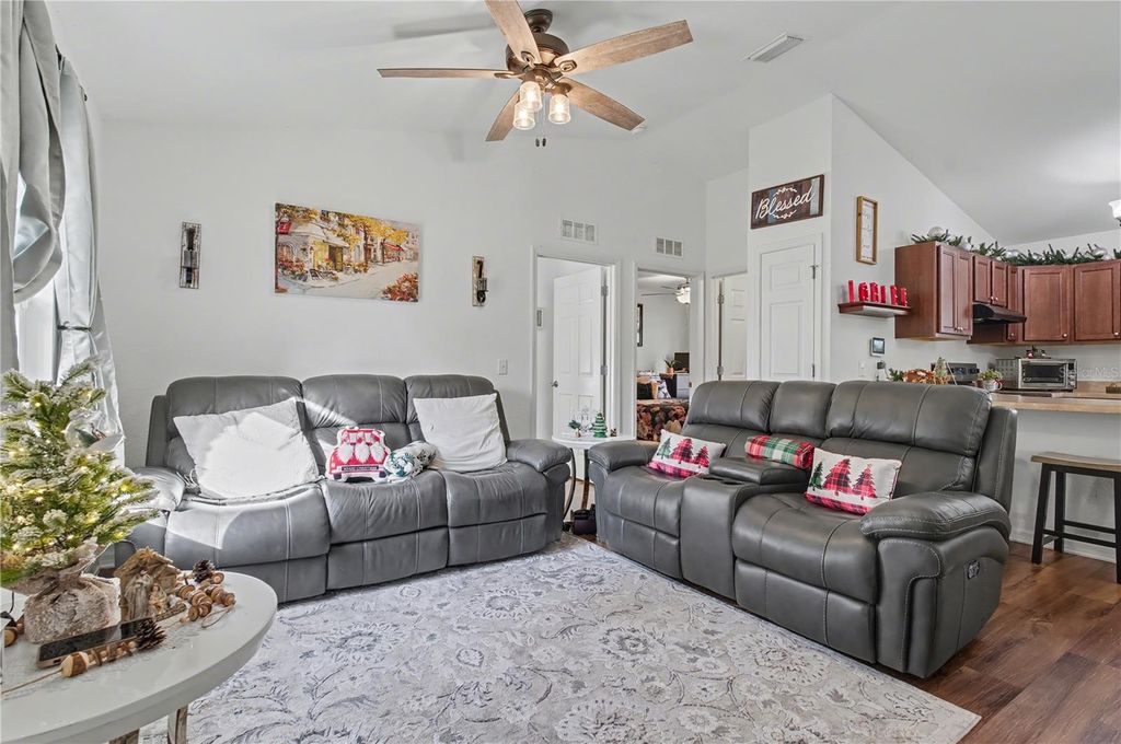 Image 2 of property listing at 5697 NW 57 STREET, Ocala, FL 34482