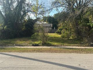 308 Lake Road, La Marque, TX 77568