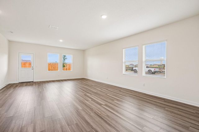 2426 Evergreen Falls Drive, Crosby, TX 77532