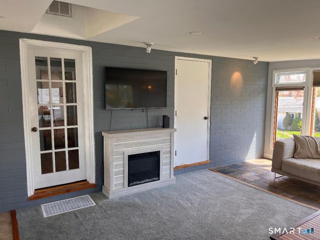 37 Hartman Avenue, East Haven, CT 06512