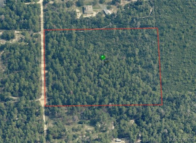 7325 N Fairport Avenue, Dunnellon, FL 34433