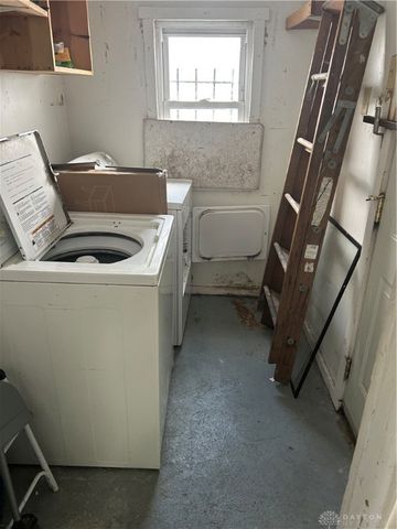 2009 Richard Street, Dayton, OH 45403