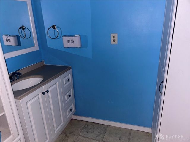 2009 Richard Street, Dayton, OH 45403