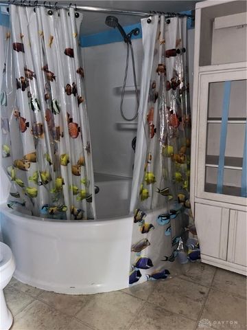 2009 Richard Street, Dayton, OH 45403