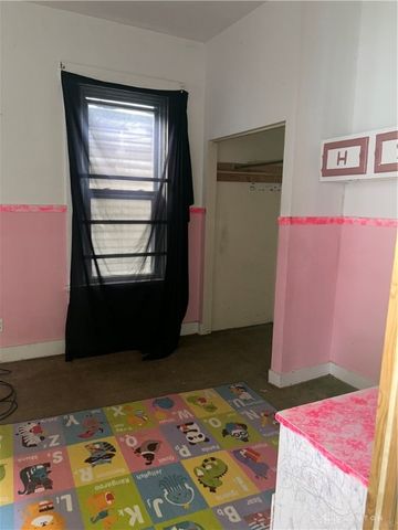 2009 Richard Street, Dayton, OH 45403