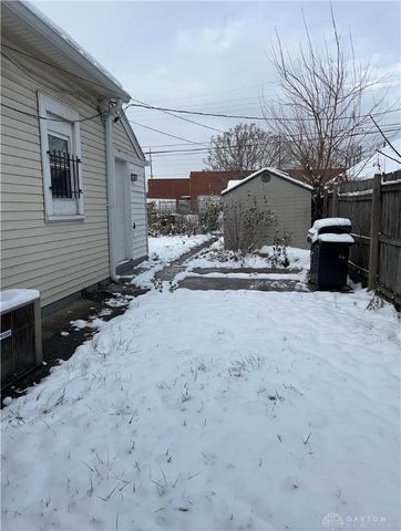 2009 Richard Street, Dayton, OH 45403