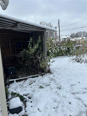 2009 Richard Street, Dayton, OH 45403