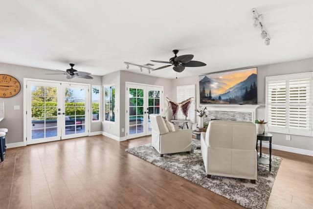 1842 Avenida Mimosa, Encinitas, CA 92024