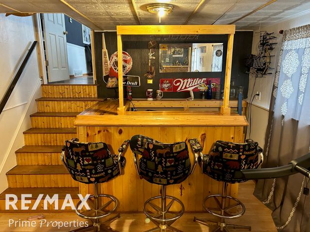 2135 S New Lothrop Road, Venice Twp, MI 48449