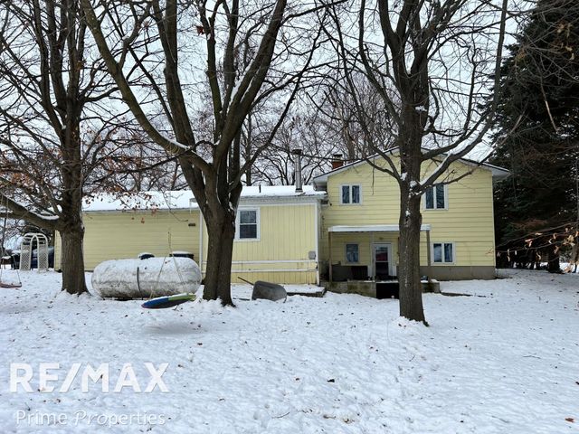 2135 S New Lothrop Road, Venice Twp, MI 48449