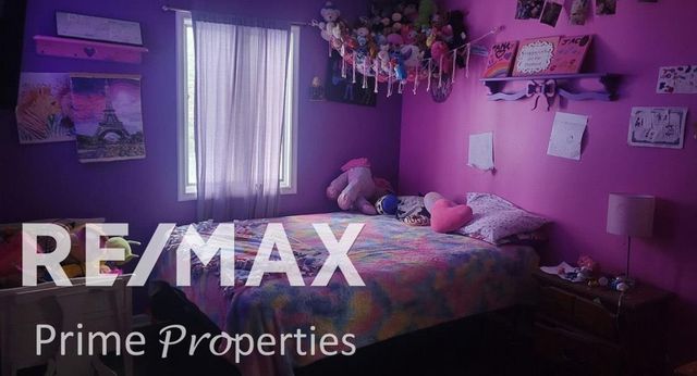 2135 S New Lothrop Road, Venice Twp, MI 48449