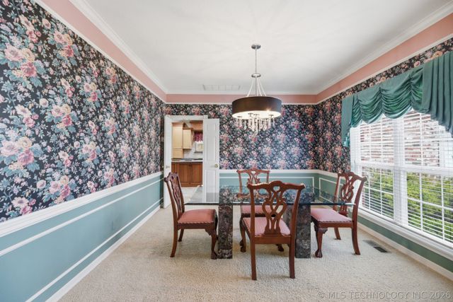 9020 S 43rd West Avenue, Tulsa, OK 74132