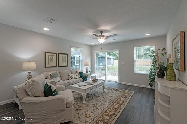 8639 CRYSTALLINE Lane, Jacksonville, FL 32221