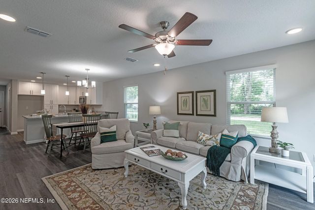 8639 CRYSTALLINE Lane, Jacksonville, FL 32221