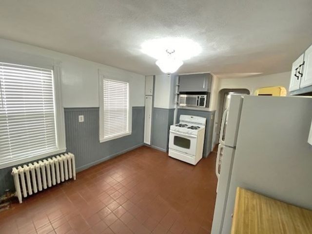 369 Savin Hill Avenue 2, Boston, MA 02125