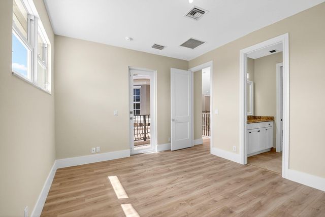 8680 Cobblestone Point Circle, Boynton Beach, FL 33472