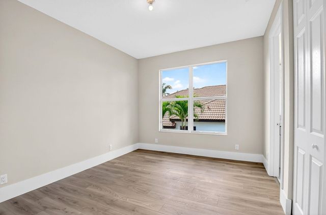 8680 Cobblestone Point Circle, Boynton Beach, FL 33472