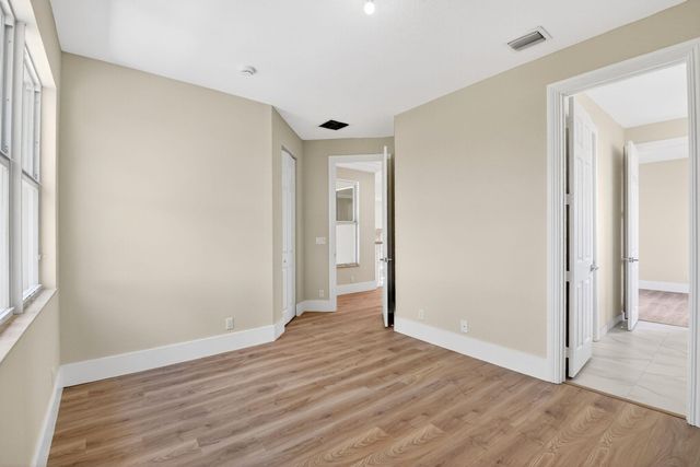 8680 Cobblestone Point Circle, Boynton Beach, FL 33472