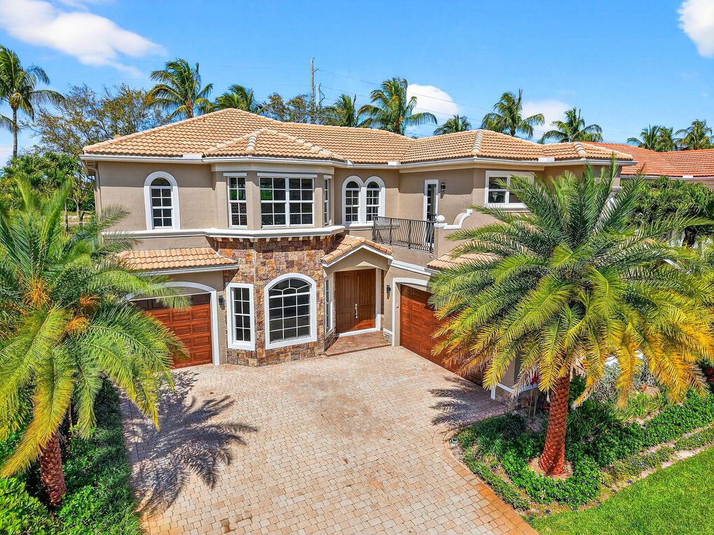 8680 Cobblestone Point Circle, Boynton Beach, FL 33472
