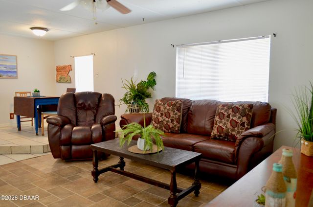 33135 Forest Ridge Road, Deland, FL 32720