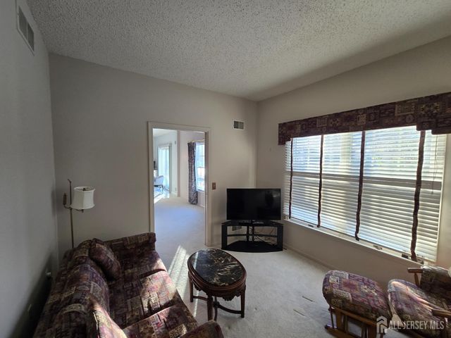 133 Chichester Road, Monroe, NJ 08831