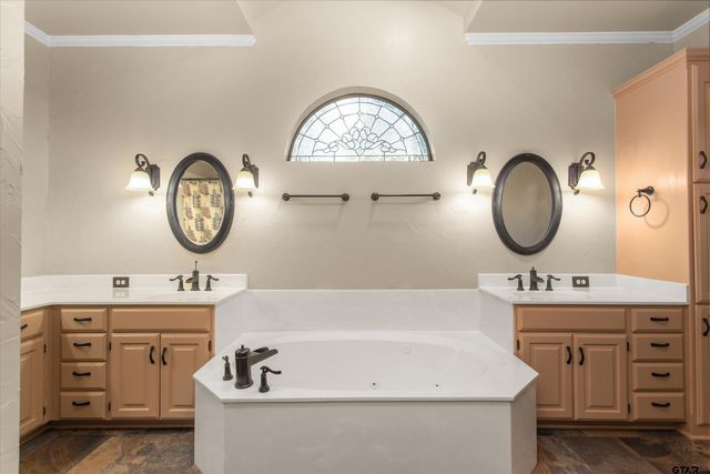 16058 Chris Lane, Tyler, TX 75703