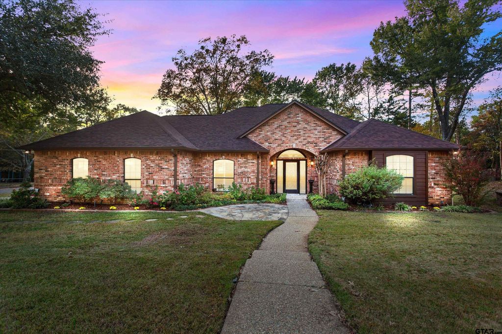 16058 Chris Lane, Tyler, TX 75703