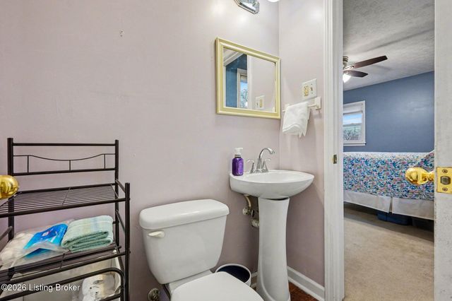 2416 Old Hickory Rd, Louisville, KY 40299