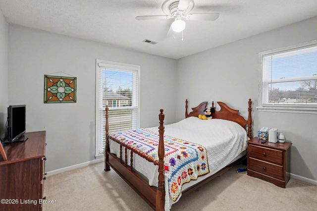 2416 Old Hickory Rd, Louisville, KY 40299