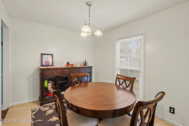 2416 Old Hickory Rd, Louisville, KY 40299