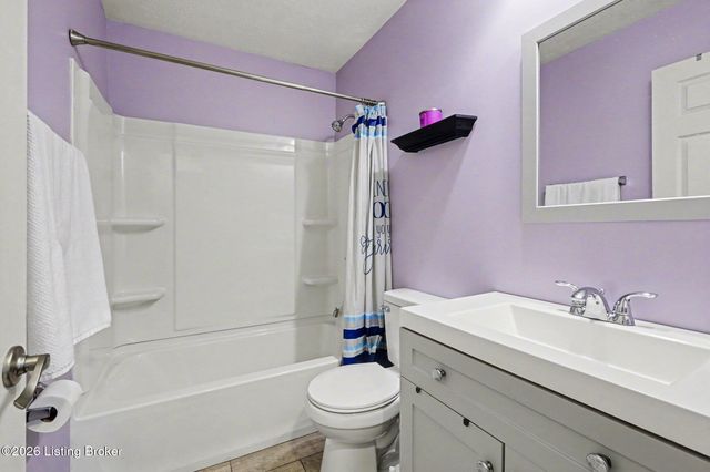 2416 Old Hickory Rd, Louisville, KY 40299