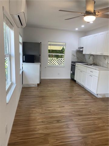 1456 NE 5th Terrace, Fort Lauderdale, FL 33304