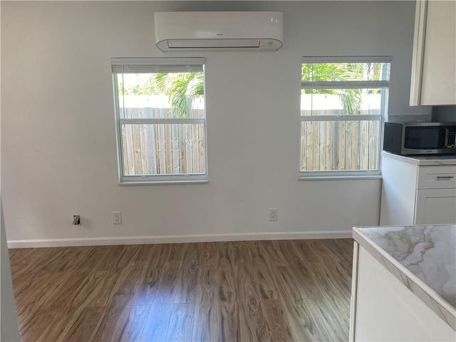 1456 NE 5th Terrace, Fort Lauderdale, FL 33304