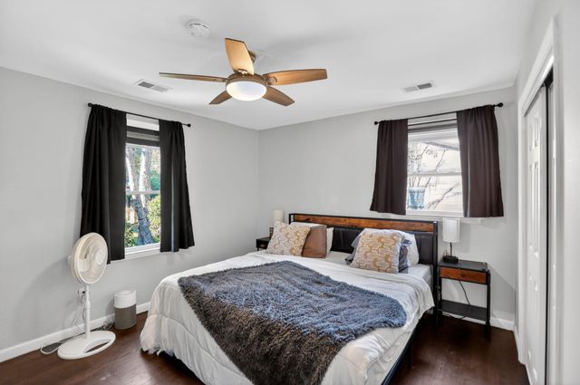 21 Manchester Road, Charleston, SC 29407